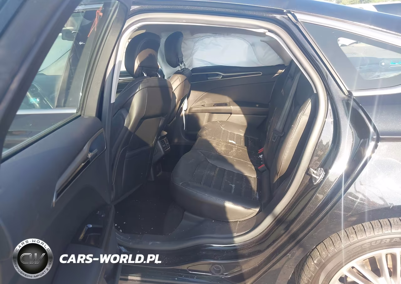 2015 Ford Fusion Se VIN:1FA6P0HD1F5103670 - 8