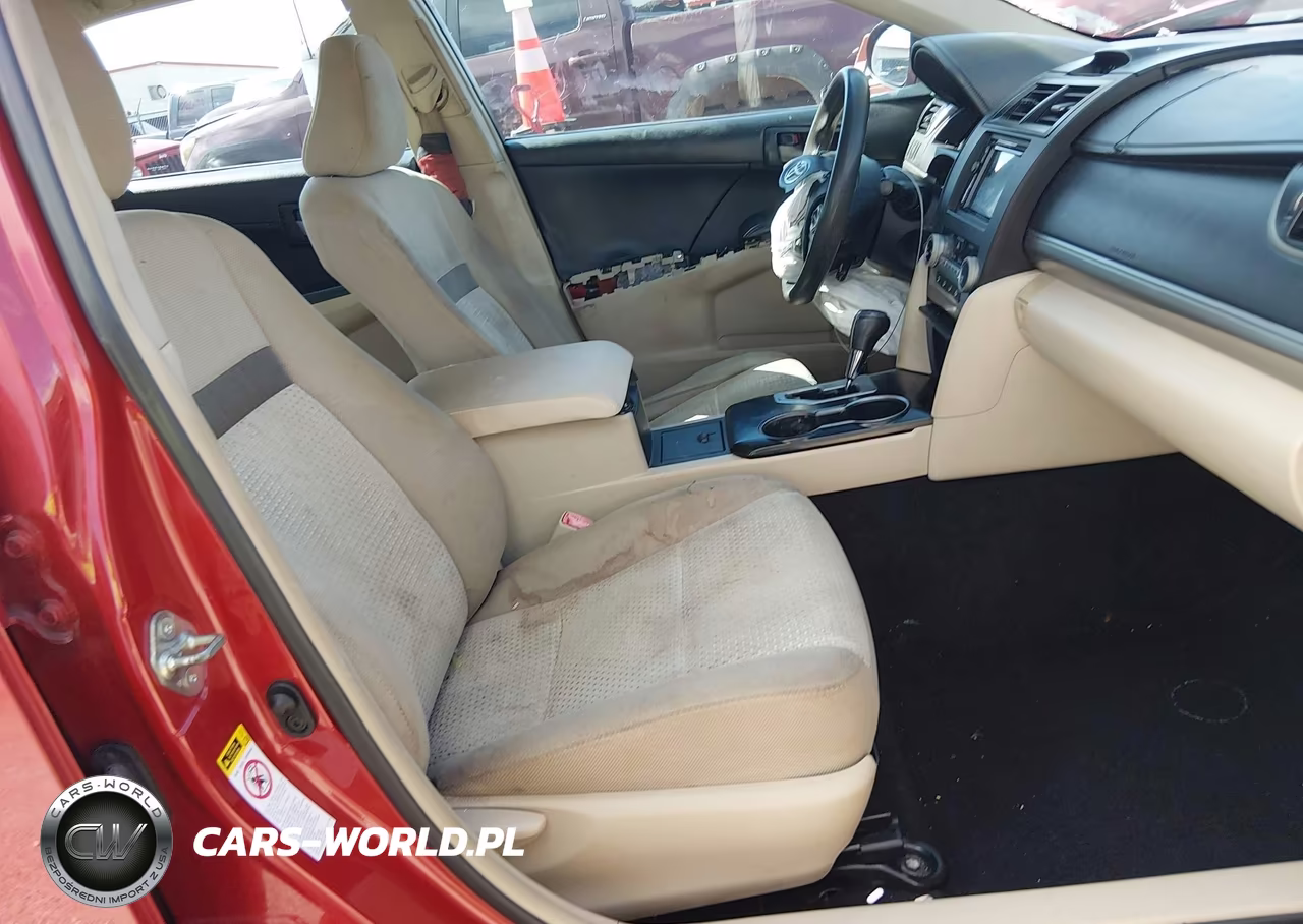 2014 Toyota Camry Le VIN:4T4BF1FKXER353580 - 5
