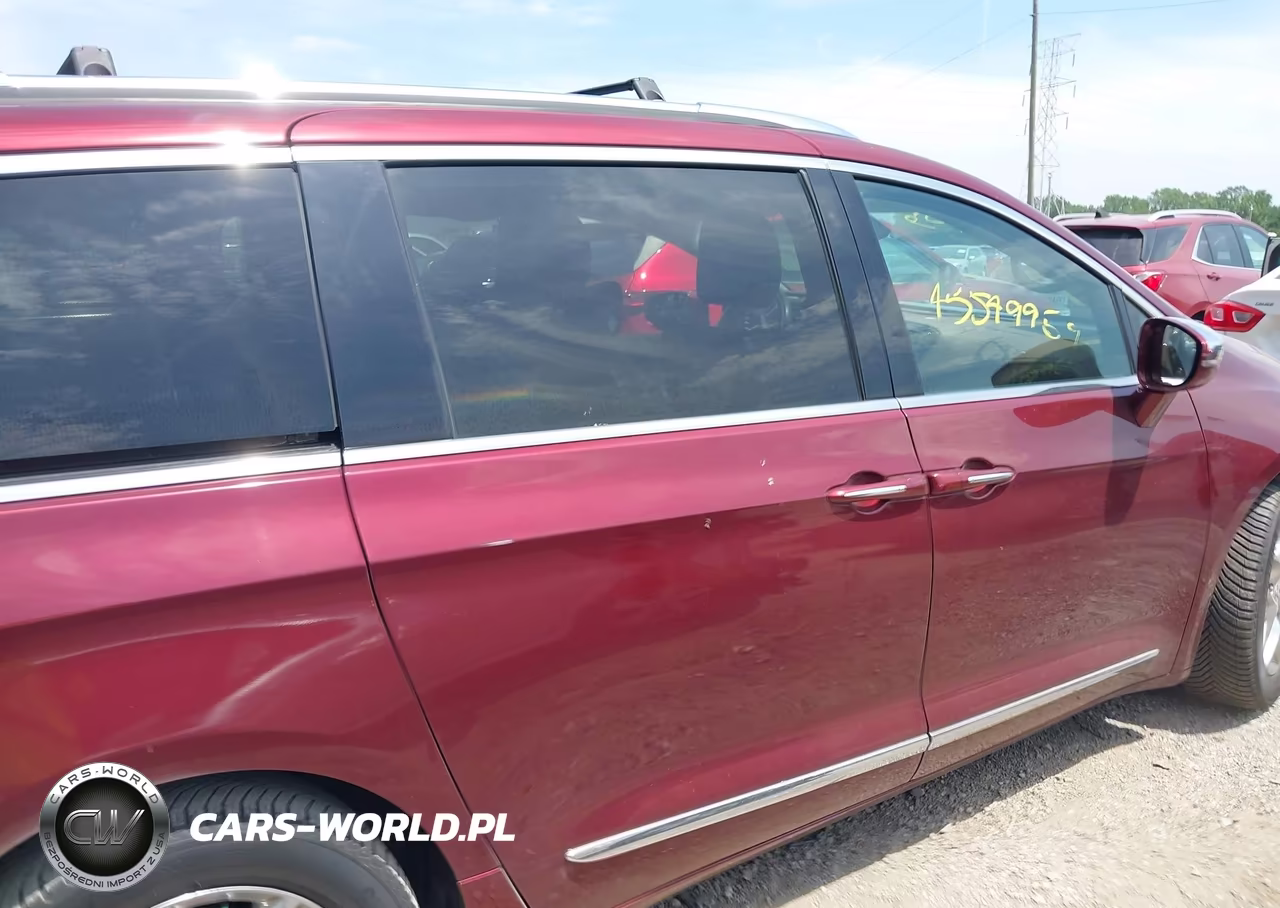 2017 Chrysler Pacifica Limited VIN:2C4RC1GG2HR588766 - 14