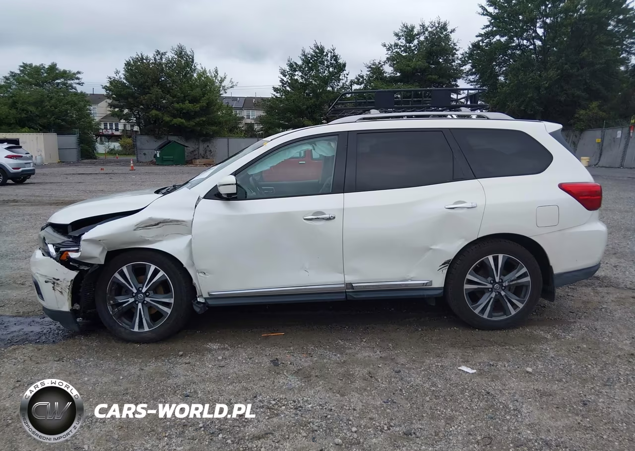 2017 Nissan Pathfinder Platinum VIN:5N1DR2MM6HC640722 - 14