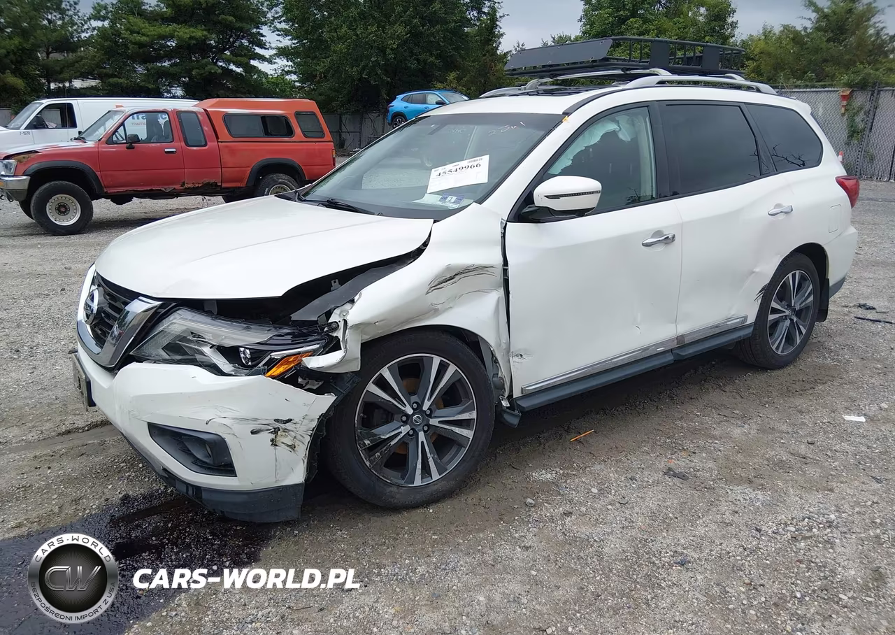 2017 Nissan Pathfinder Platinum VIN:5N1DR2MM6HC640722 - 2