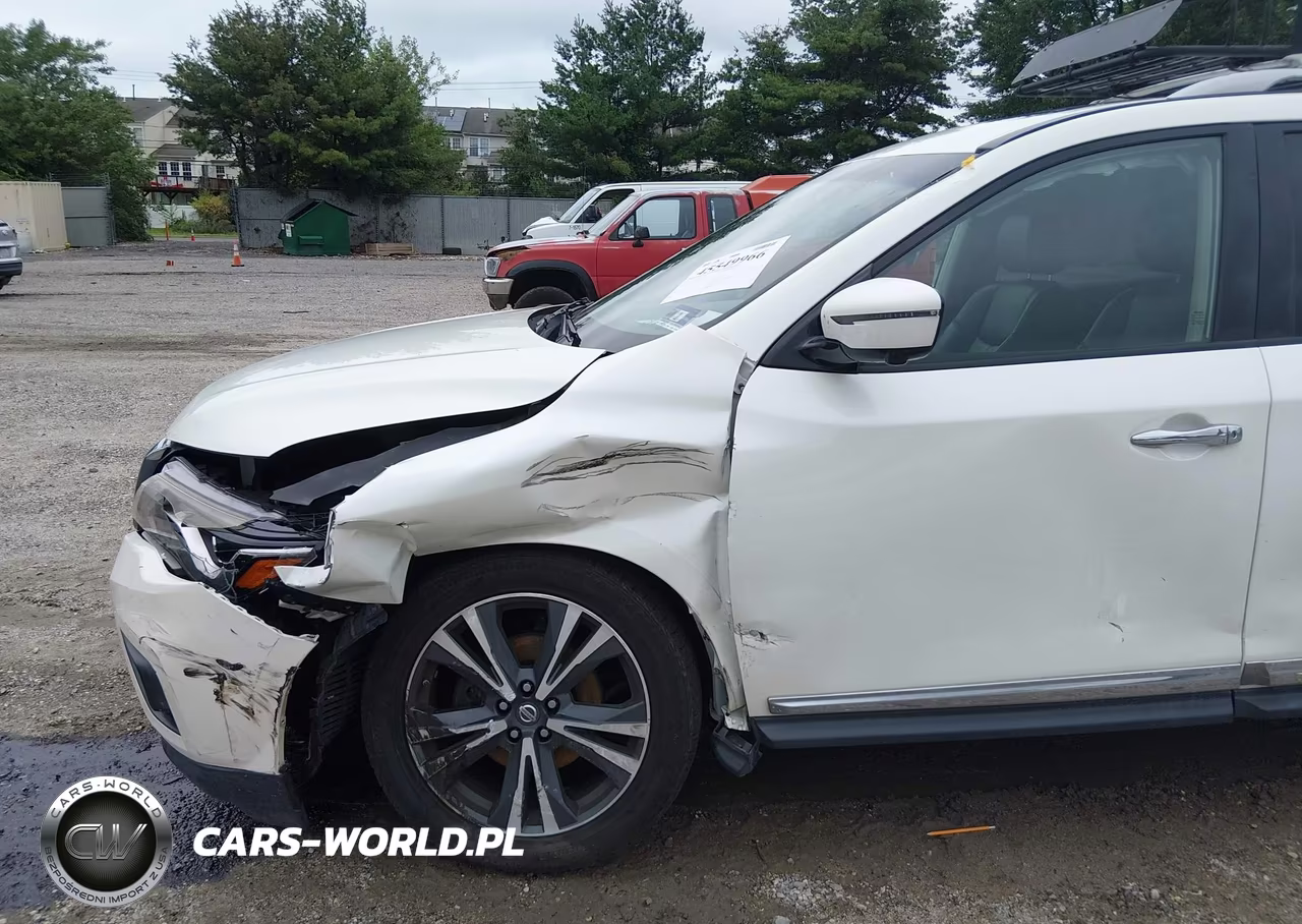 2017 Nissan Pathfinder Platinum VIN:5N1DR2MM6HC640722 - 6
