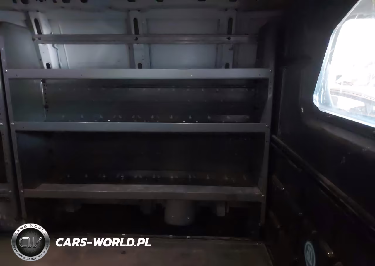 2019 Chevrolet Express 2500 Work Van VIN:1GCWGAFP9K1331057 - 8