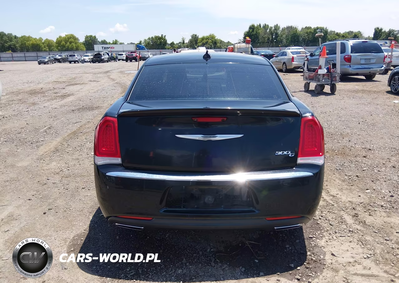 2017 Chrysler 300C VIN:2C3CCAEG0HH551945 - 17