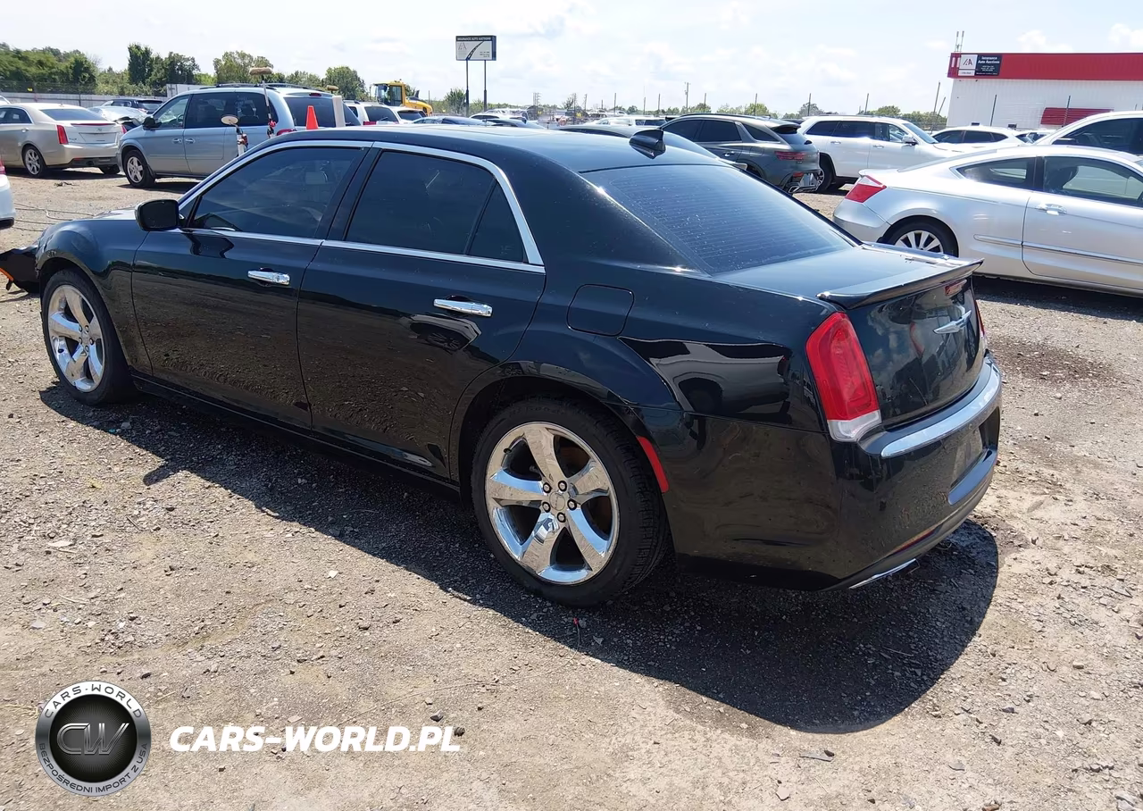 2017 Chrysler 300C VIN:2C3CCAEG0HH551945 - 3