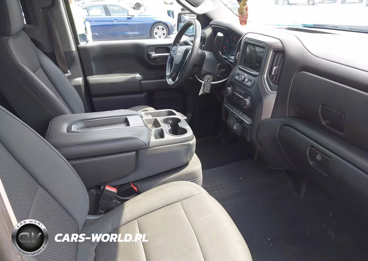 2019 Chevrolet Silverado 1500 Custom VIN:1GCPYBEH3KZ422005 - 5