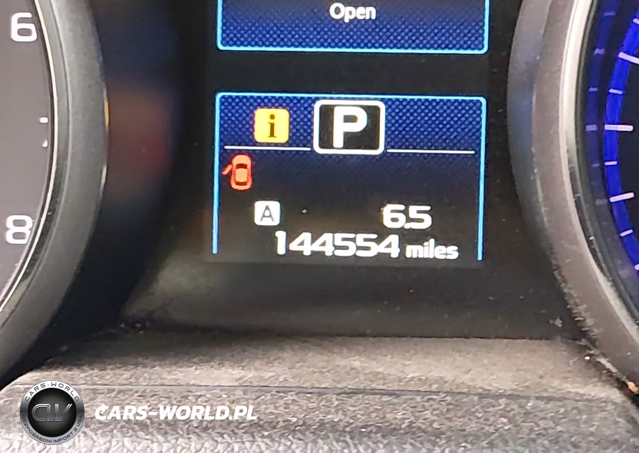 2018 Subaru Outback 2.5I Premium VIN:4S4BSACCXJ3354926 - 15