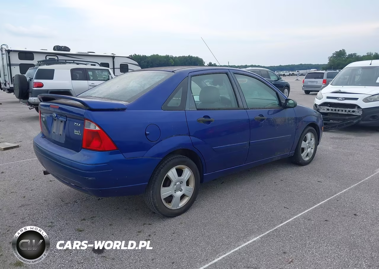 2006 Ford Focus Zx4 VIN:1FAHP34N66W148168 - 4