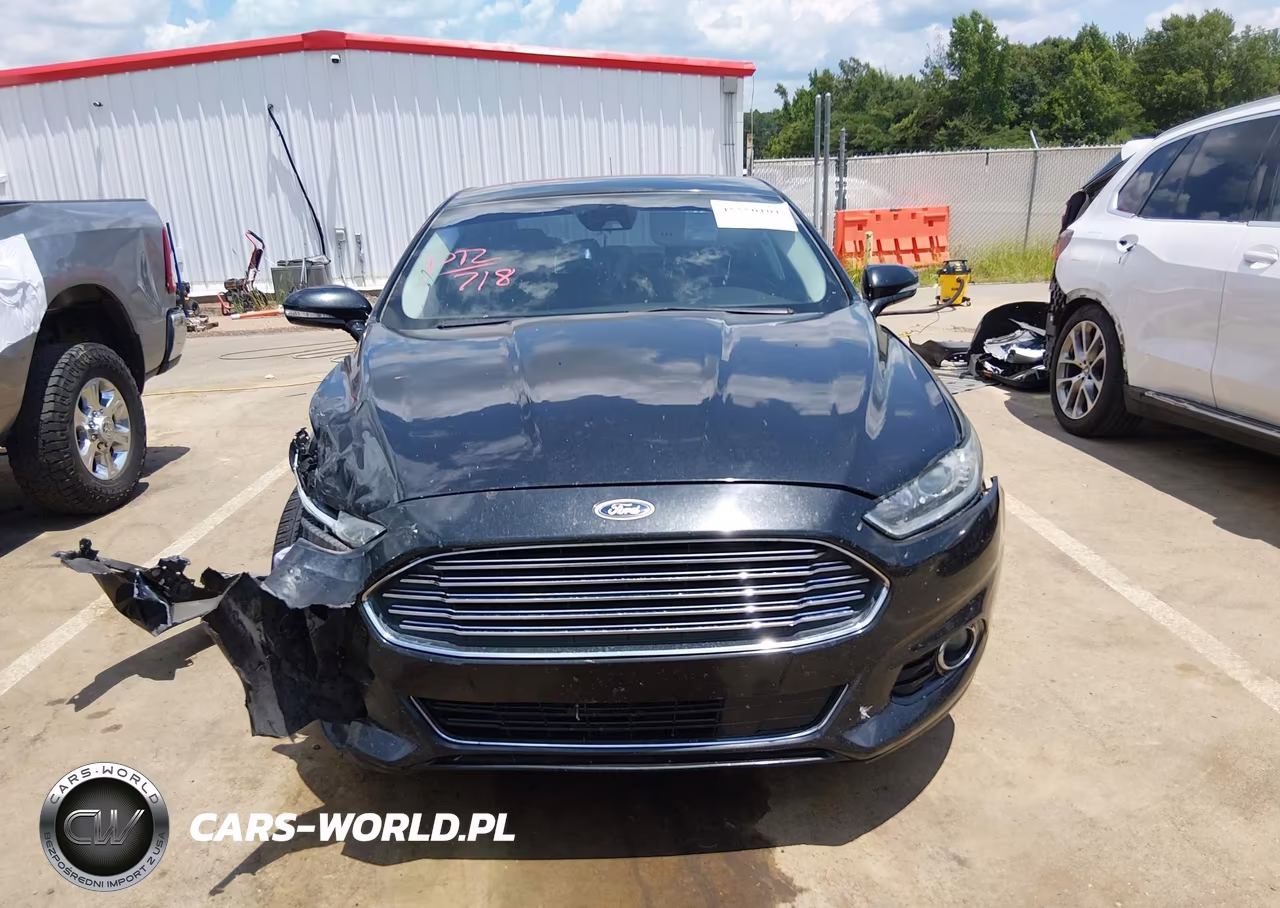 2013 Ford Fusion Titanium VIN:3FA6P0K92DR240552 - 13