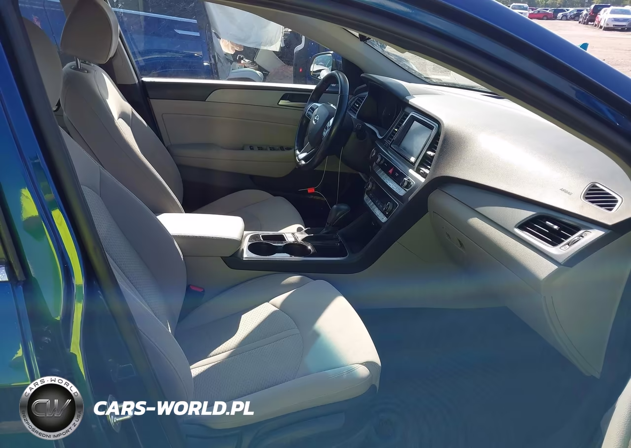 2018 Hyundai Sonata Sel+ VIN:5NPE34AF3JH727970 - 5