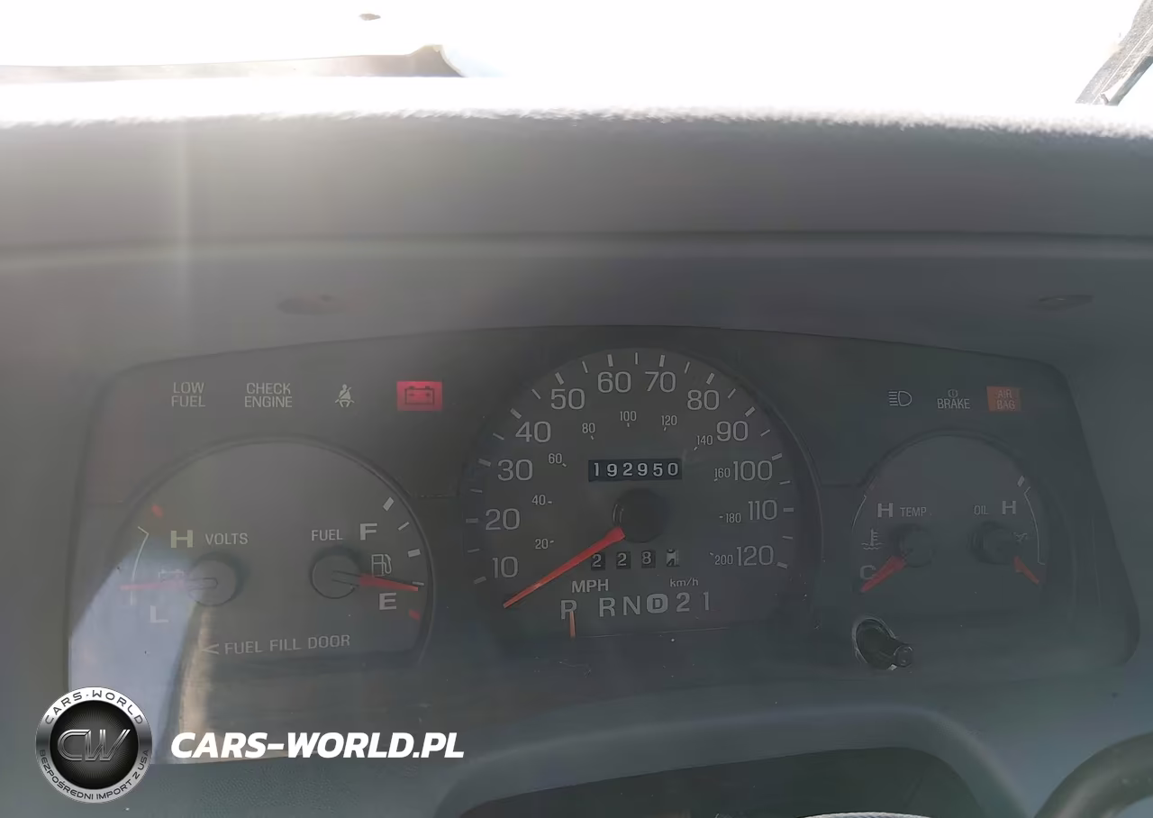 2000 Mercury Grand Marquis Gs VIN:2MEFM74W0YX627167 - 7
