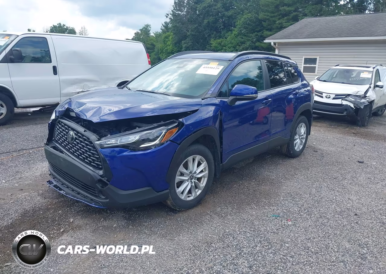 2022 Toyota Corolla Cross Le VIN:7MUCAAAG9NV018034 - 2