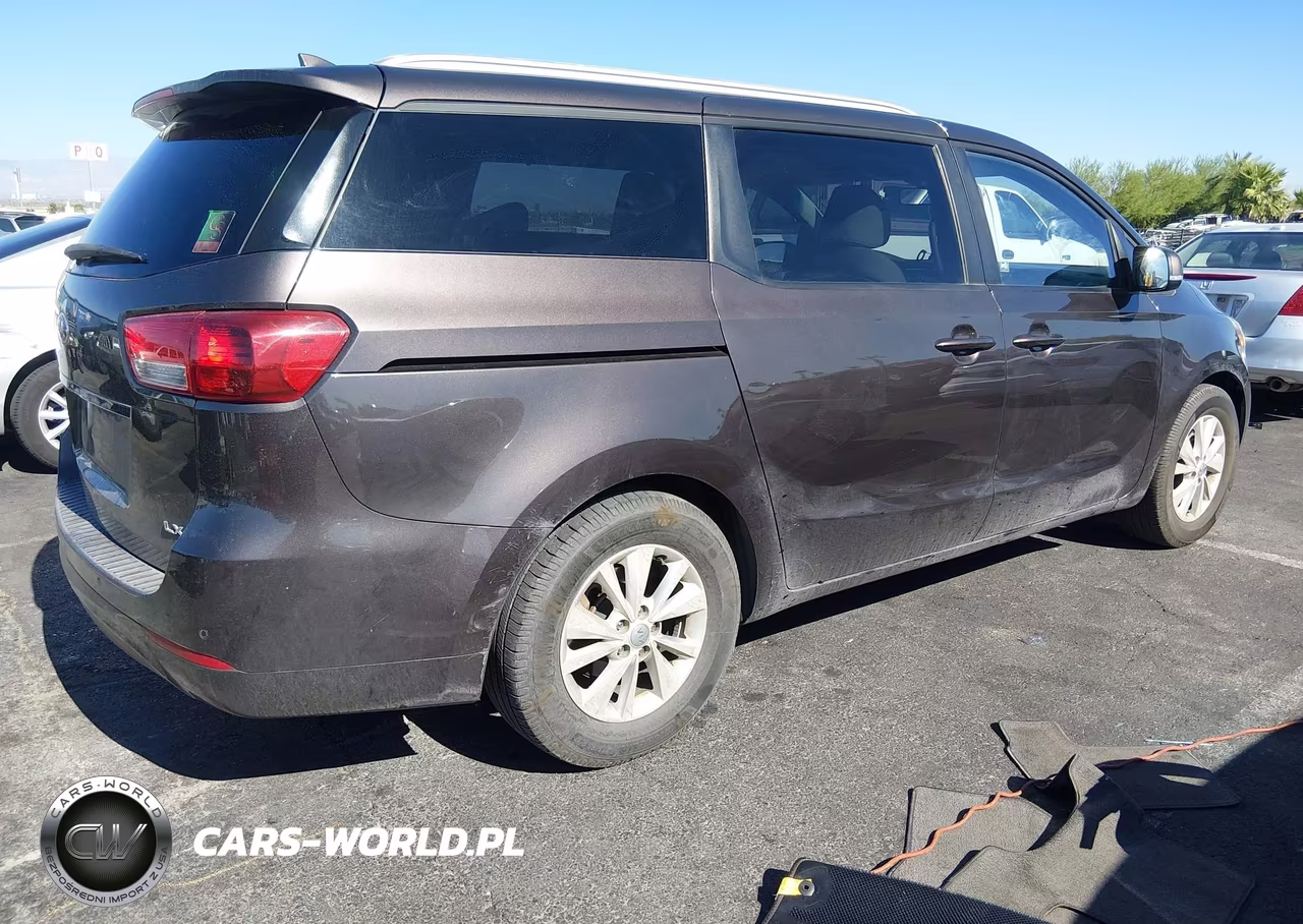 2016 Kia Sedona Lx VIN:KNDMB5C10G6178673 - 4