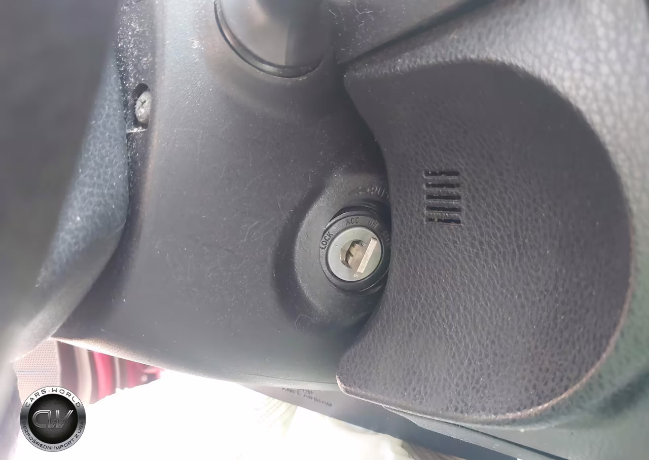 2016 Toyota Corolla Le VIN:5YFBURHE4GP444077 - 10
