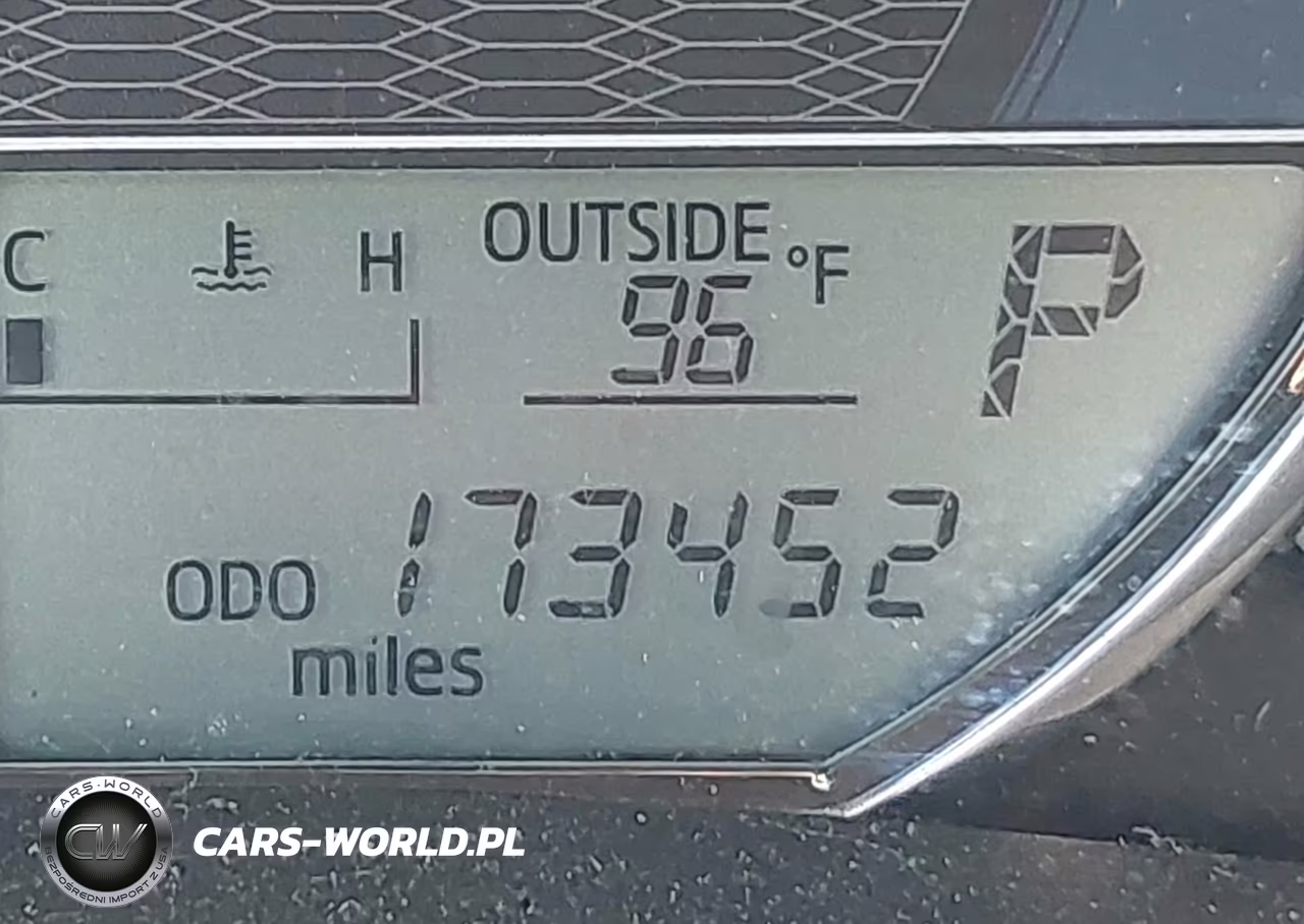 2016 Toyota Corolla Le VIN:5YFBURHE4GP444077 - 15