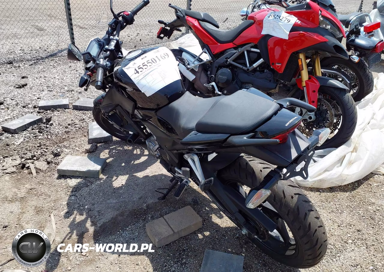 2016 Honda Cb300 F VIN:MLHNC5214G5201474 - 3
