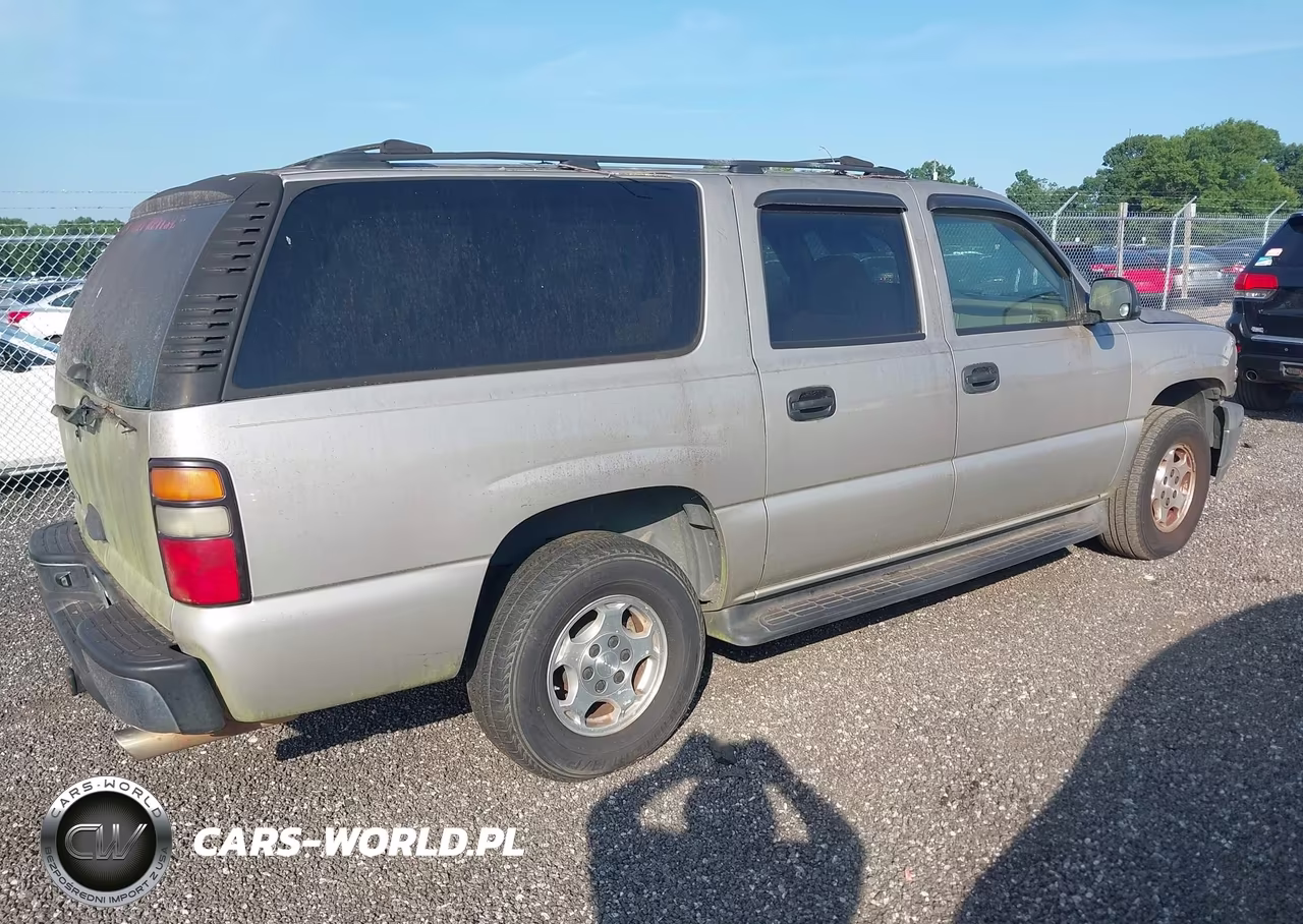2006 Chevrolet Suburban 1500 Ls VIN:1GNEC16ZX6J170093 - 4