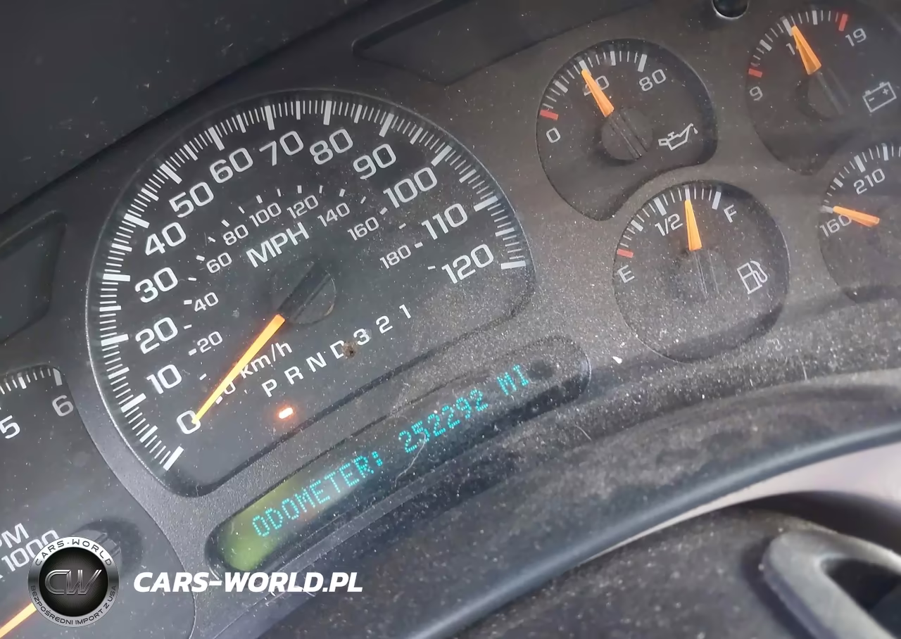 2006 Chevrolet Suburban 1500 Ls VIN:1GNEC16ZX6J170093 - 7