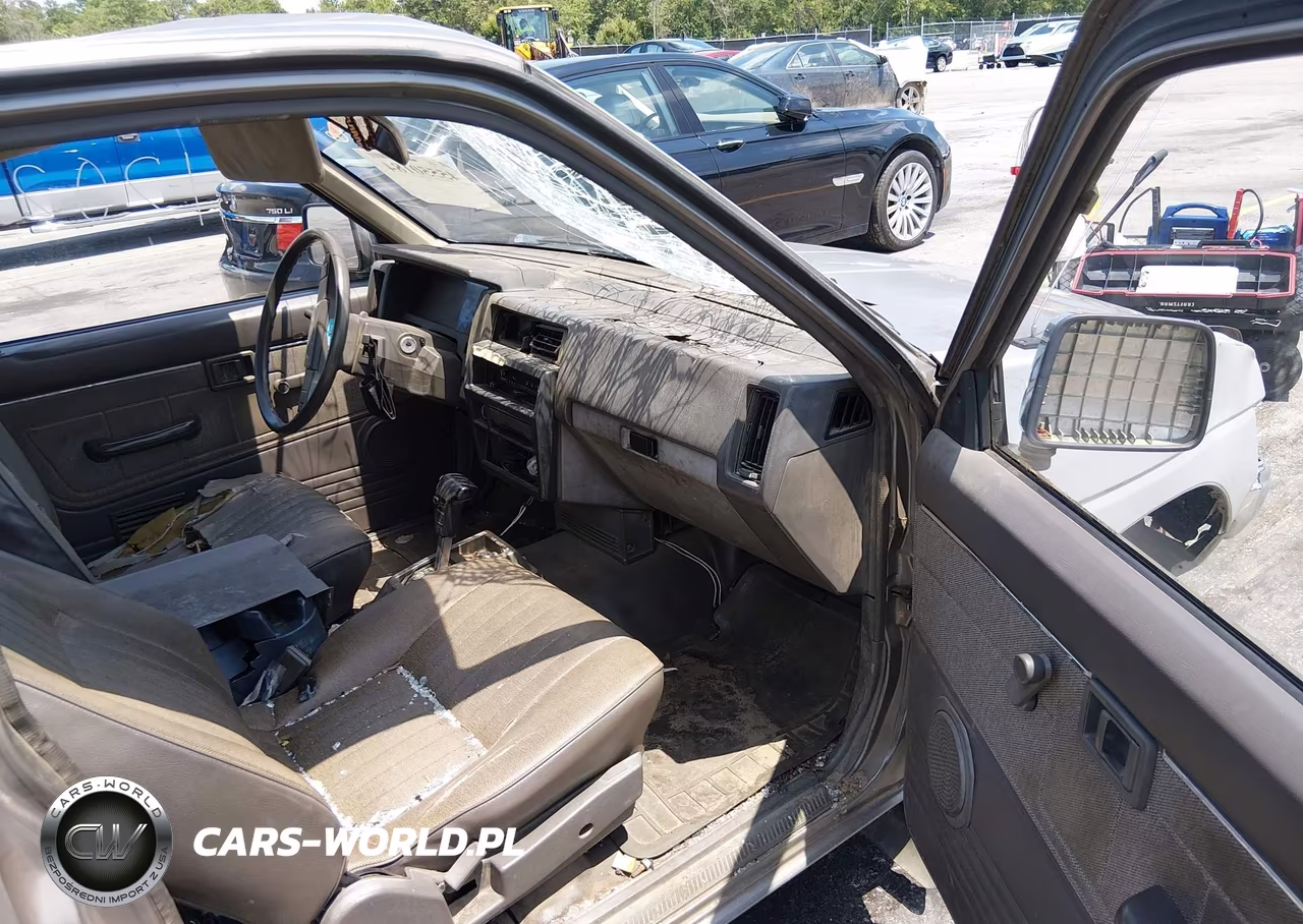 1987 Nissan D21 King Cab VIN:JN6ND16S3HW013890 - 5