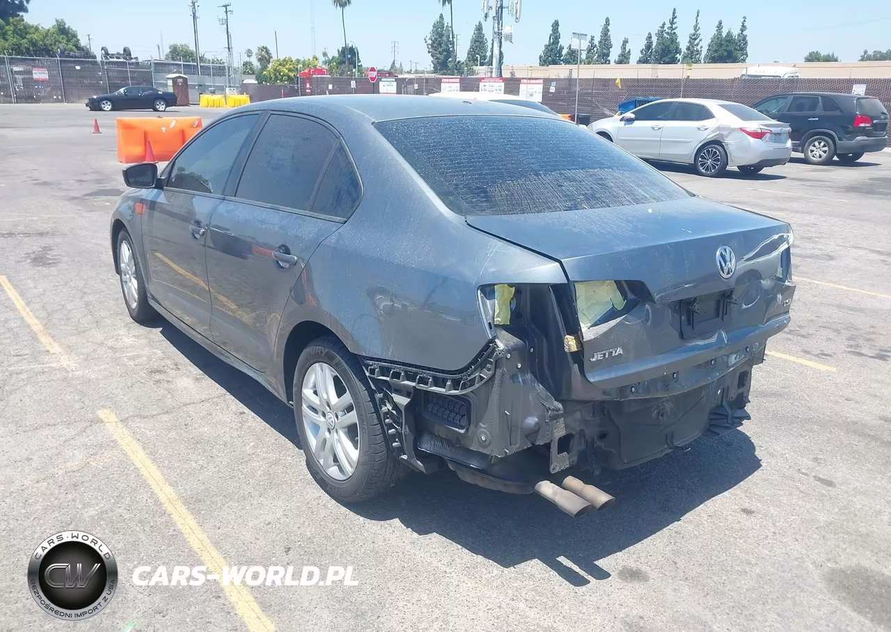 2018 Volkswagen Jetta 1.4T S VIN:3VW2B7AJ2JM228161 - 3