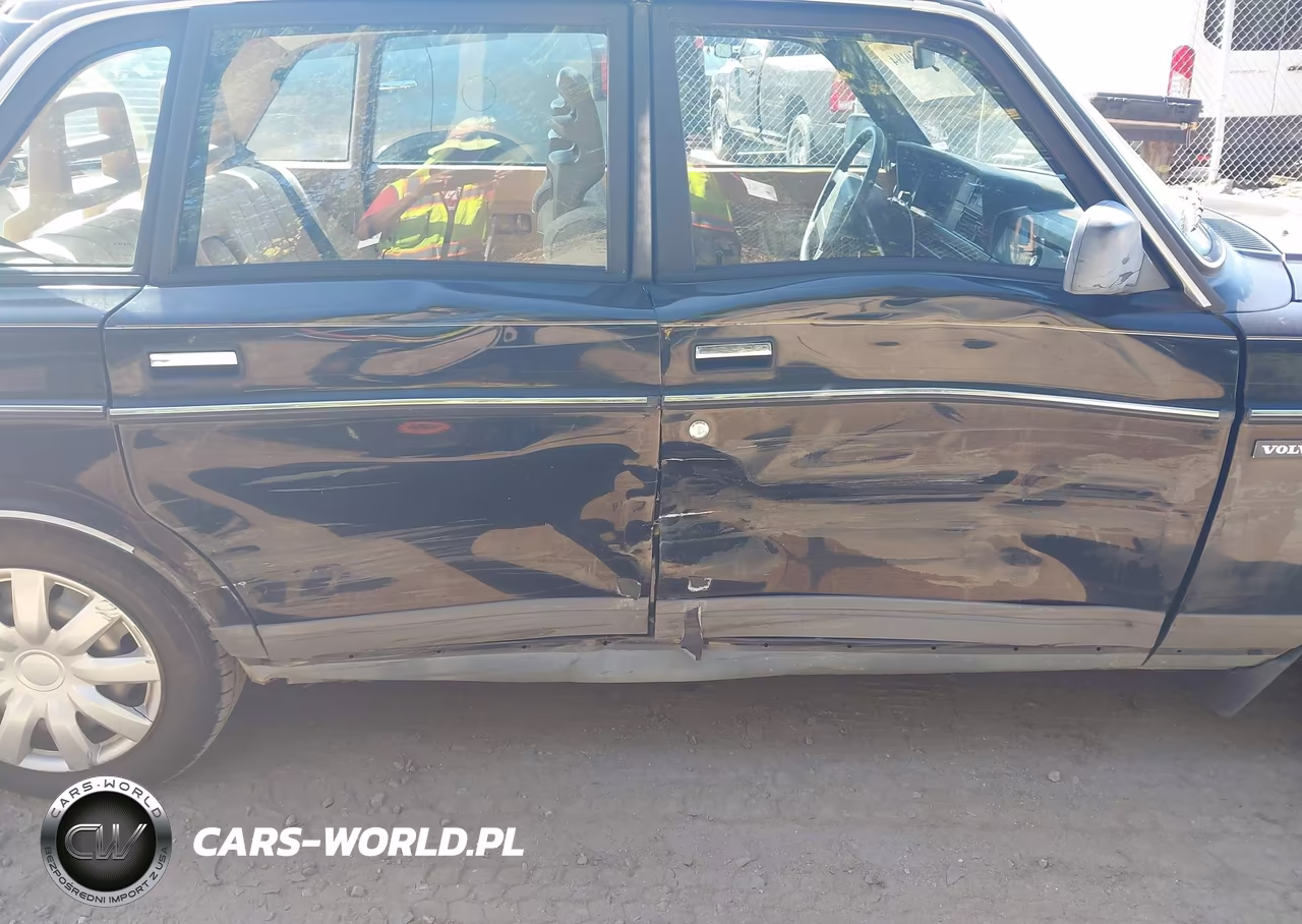 1990 Volvo 240 Dl VIN:YV1AA8848L1422145 - 6