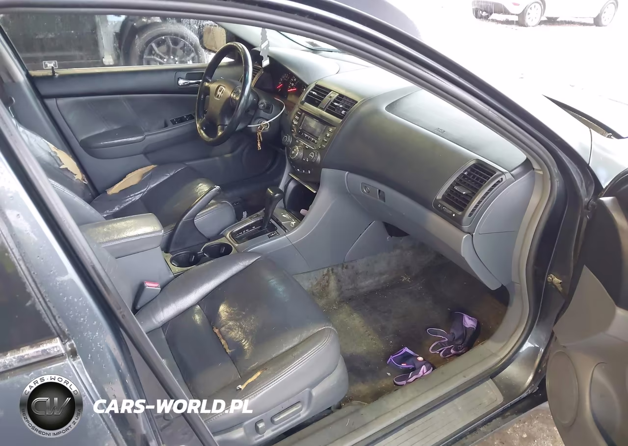 2004 Honda Accord 3.0 Ex VIN:1HGCM66584A000210 - 5