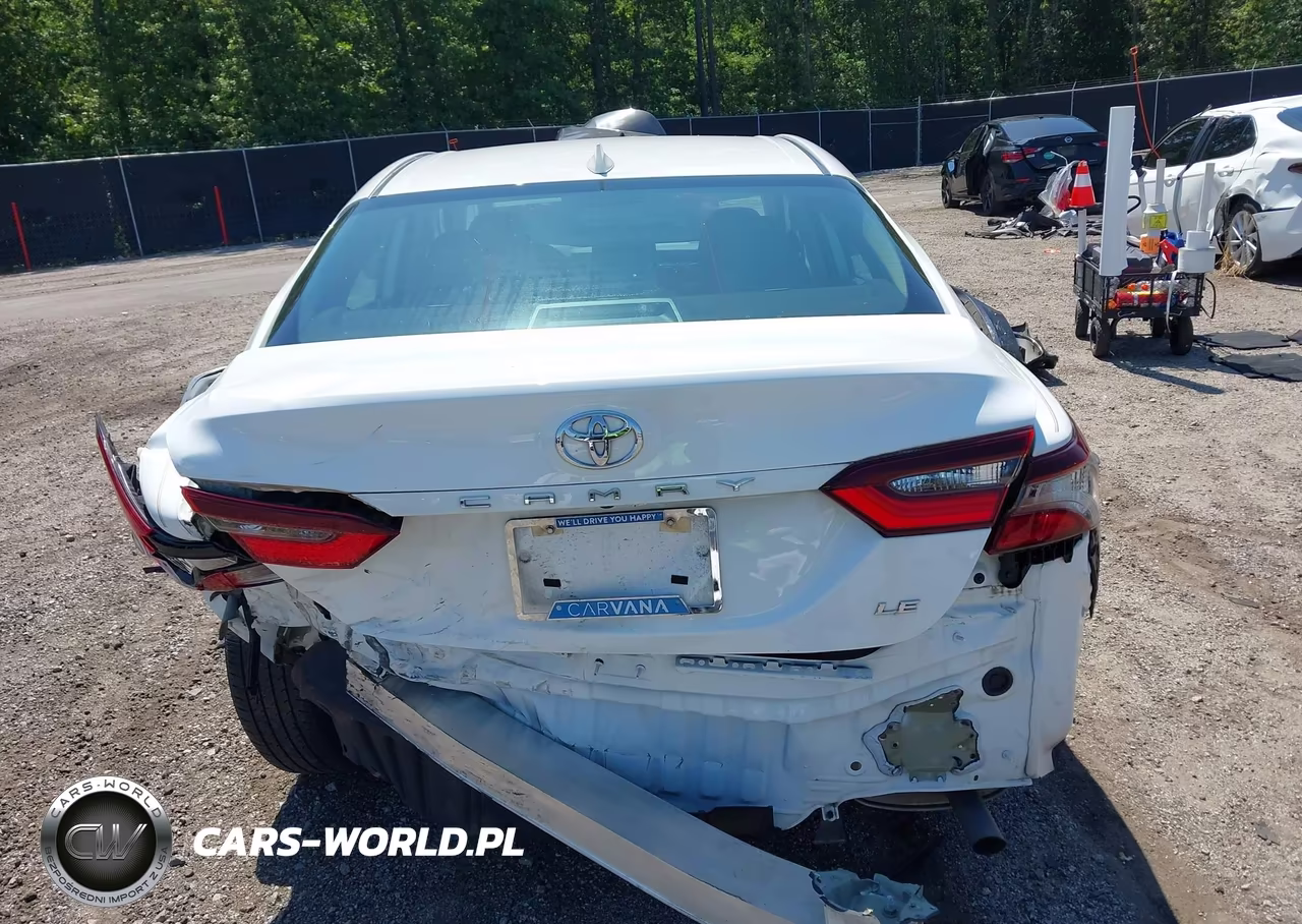 2022 Toyota Camry Le VIN:4T1C11AKXNU673907 - 16