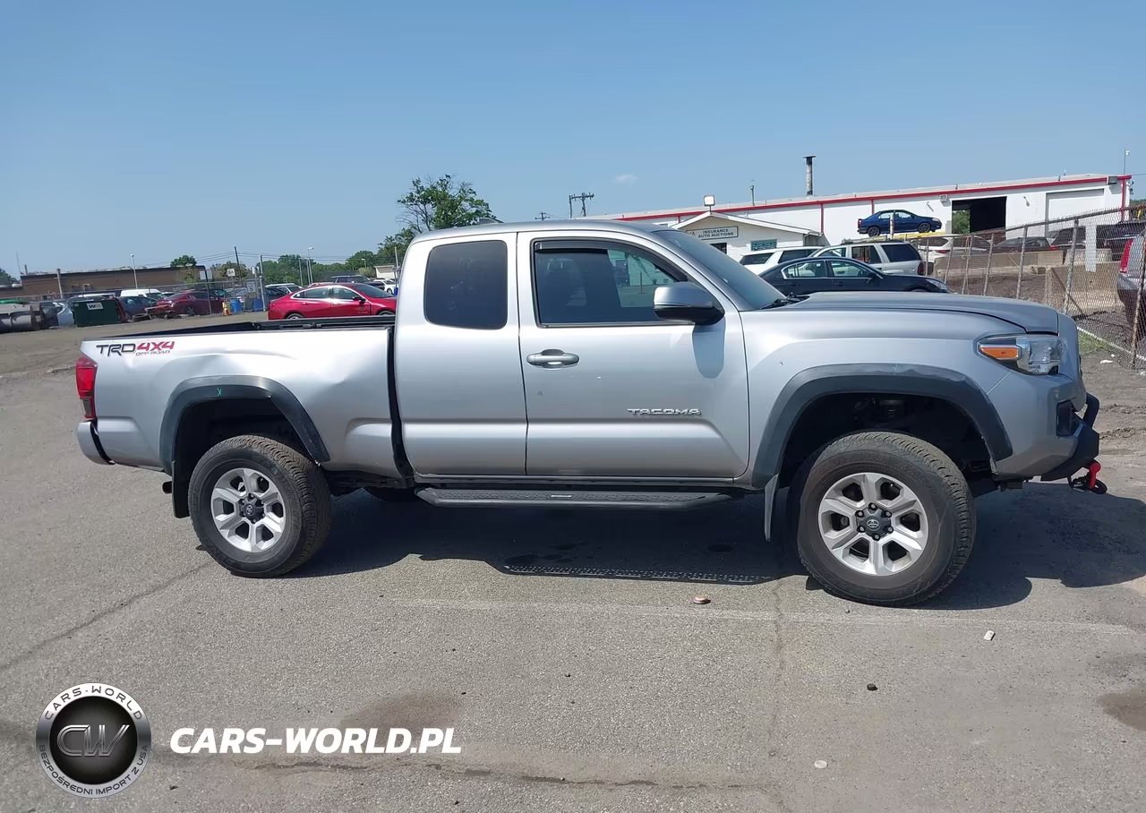 TOYOTA TACOMA VIN:5TFSZ5AN4KX211704 - 13