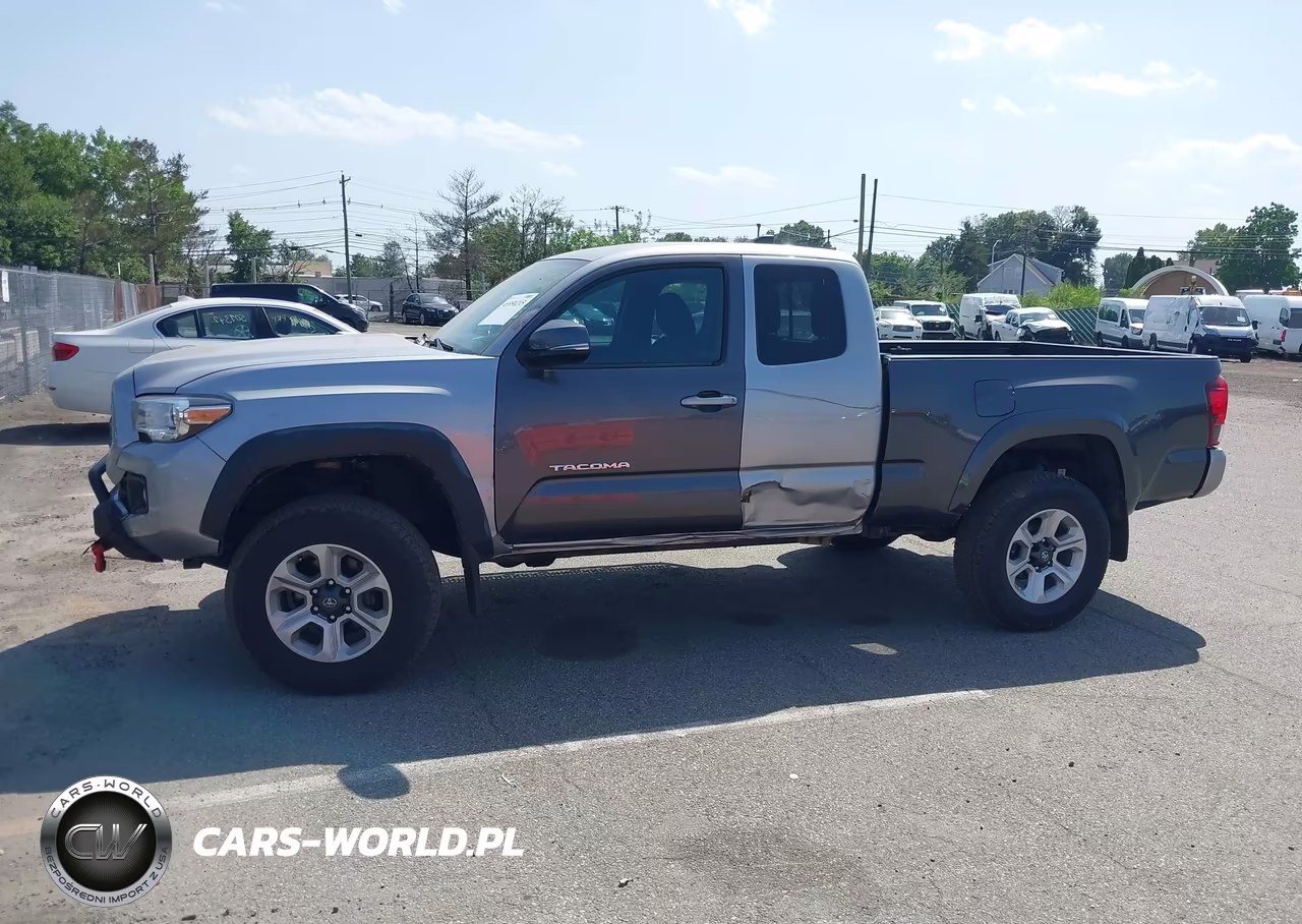 TOYOTA TACOMA VIN:5TFSZ5AN4KX211704 - 14