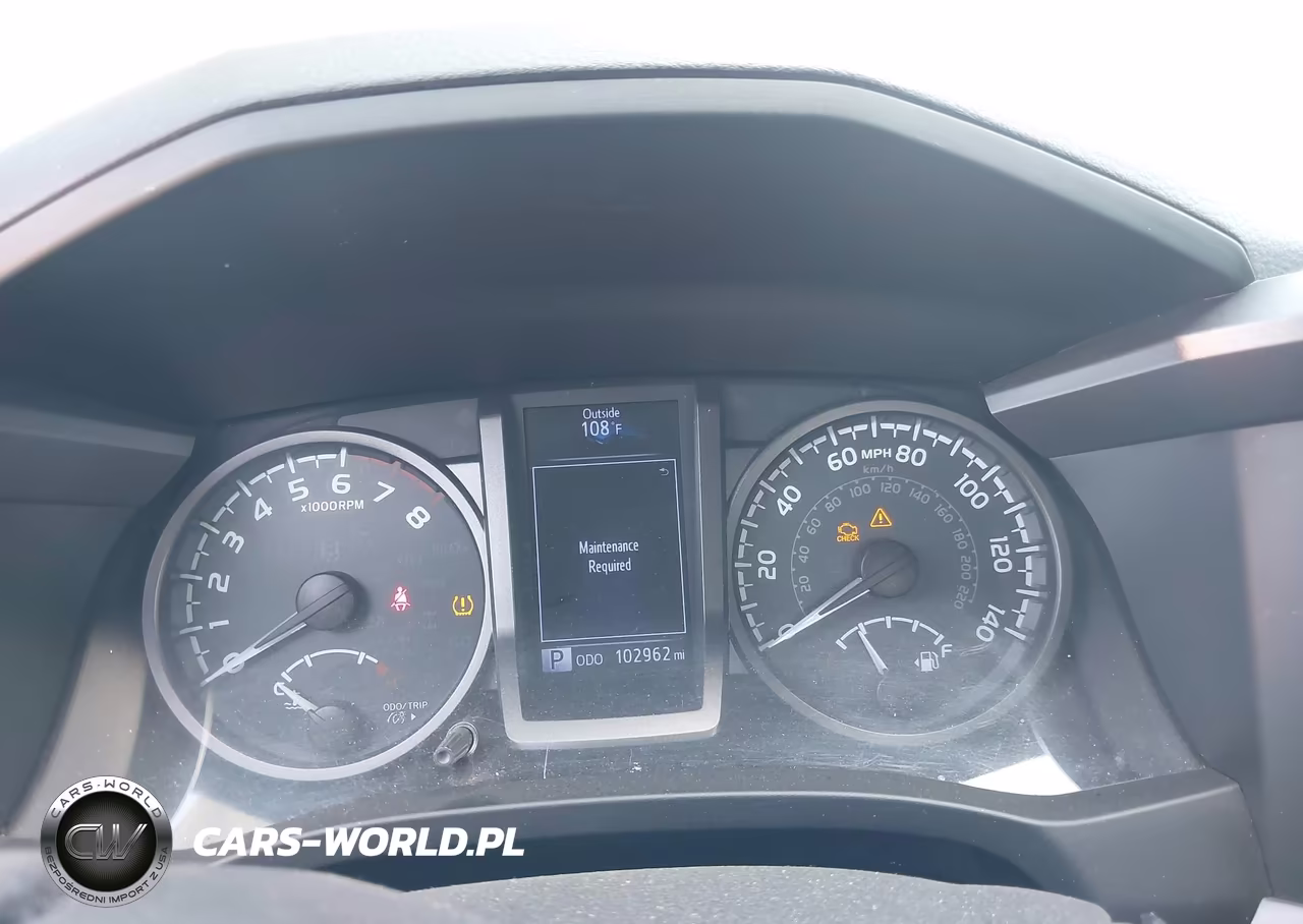 TOYOTA TACOMA VIN:5TFSZ5AN4KX211704 - 7