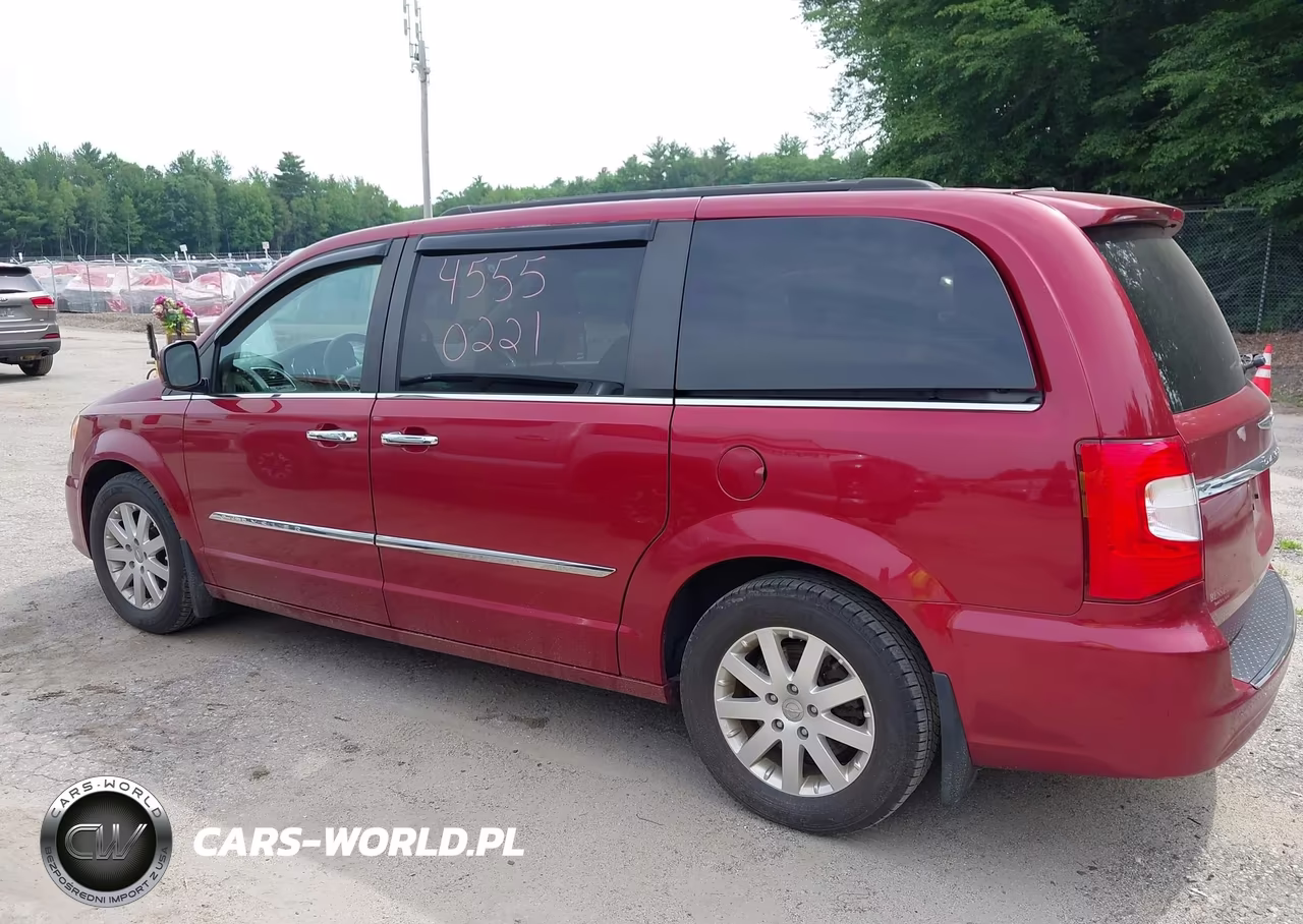 2015 Chrysler Town & Country Touring VIN:2C4RC1BG6FR571795 - 12