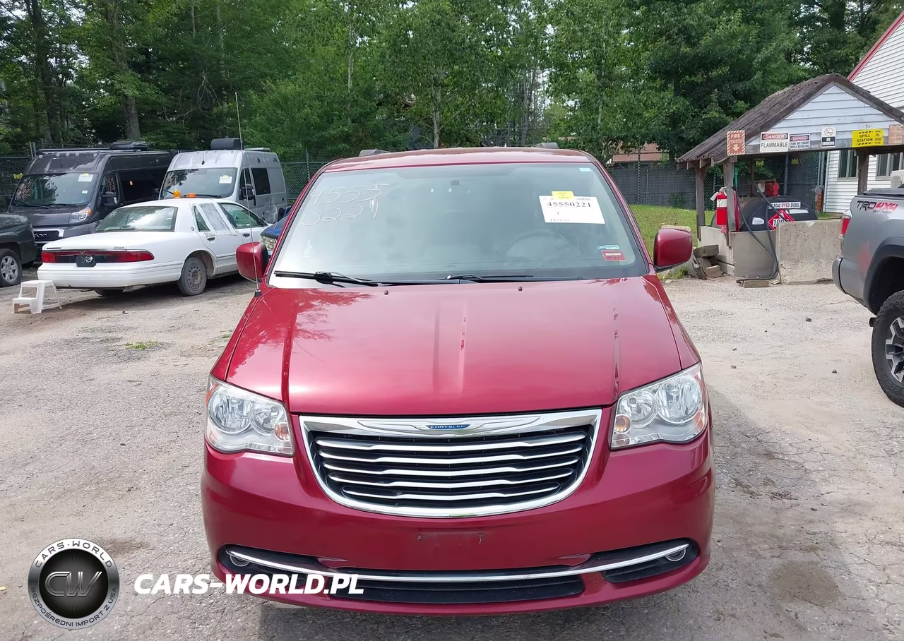 2015 Chrysler Town & Country Touring VIN:2C4RC1BG6FR571795 - 13