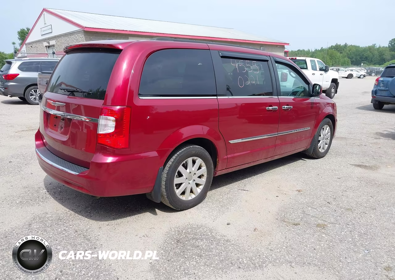 2015 Chrysler Town & Country Touring VIN:2C4RC1BG6FR571795 - 4