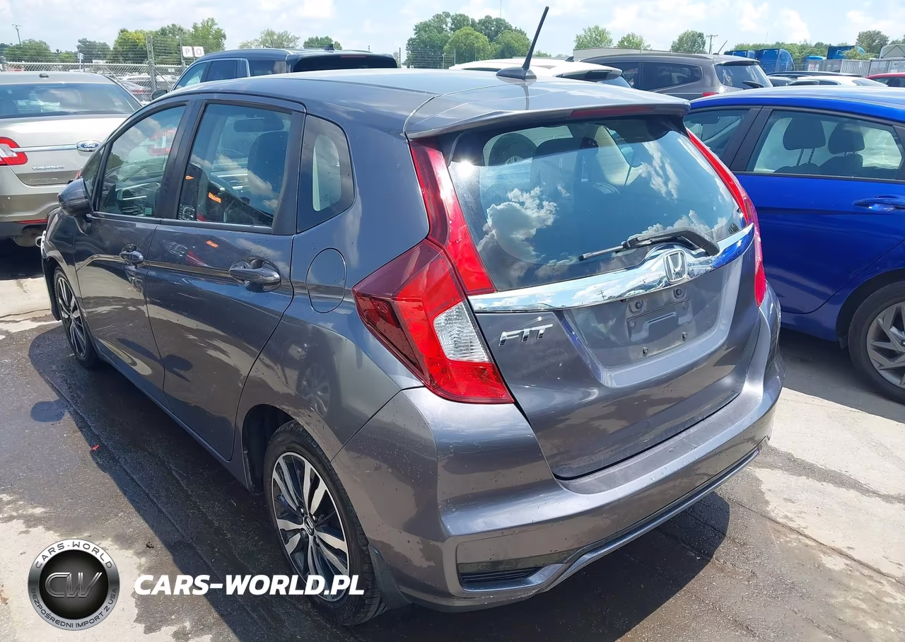 2019 Honda Fit Ex VIN:3HGGK5H83KM743592 - 3