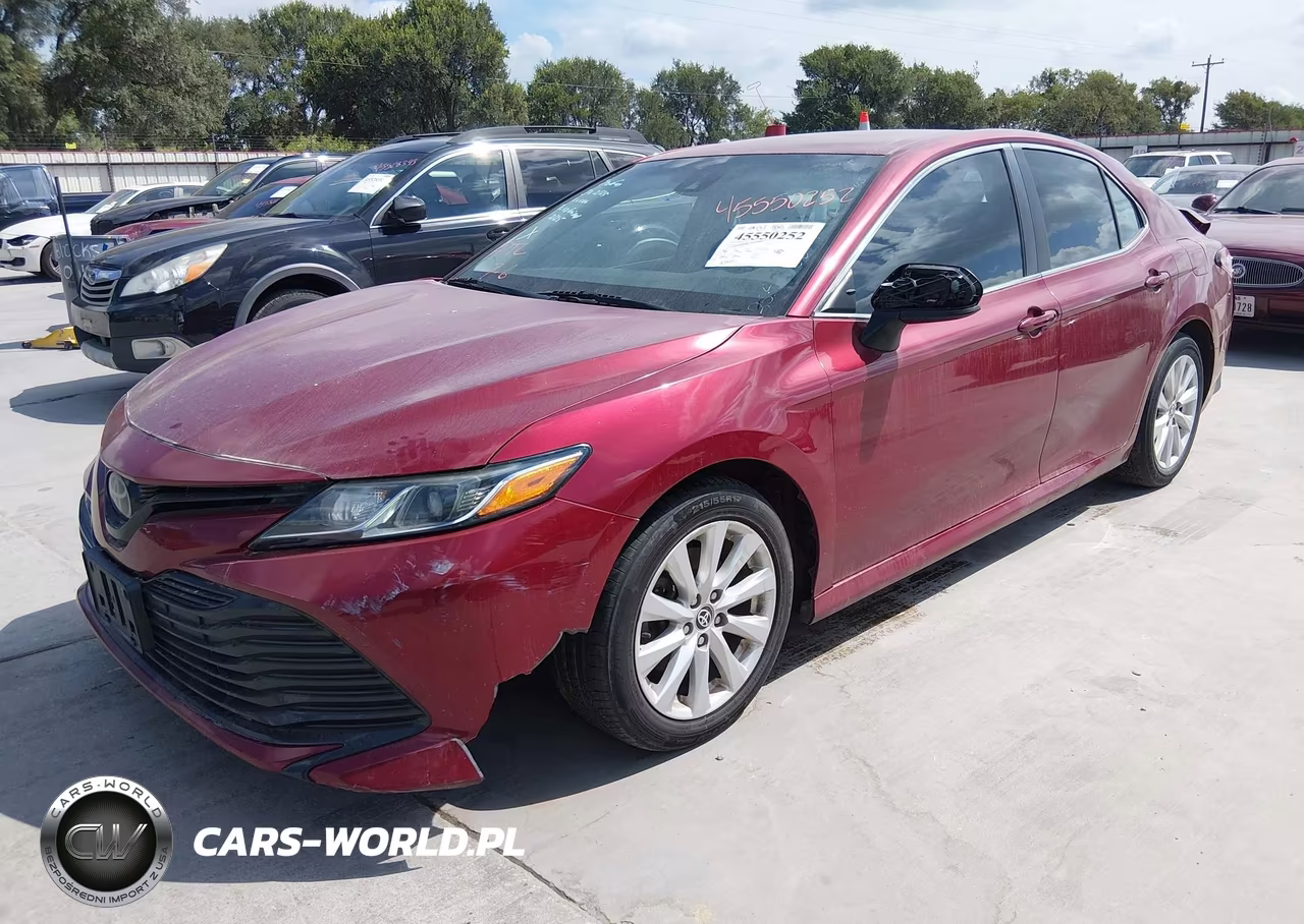 2020 Toyota Camry Le VIN:4T1C11AK9LU392663 - 2
