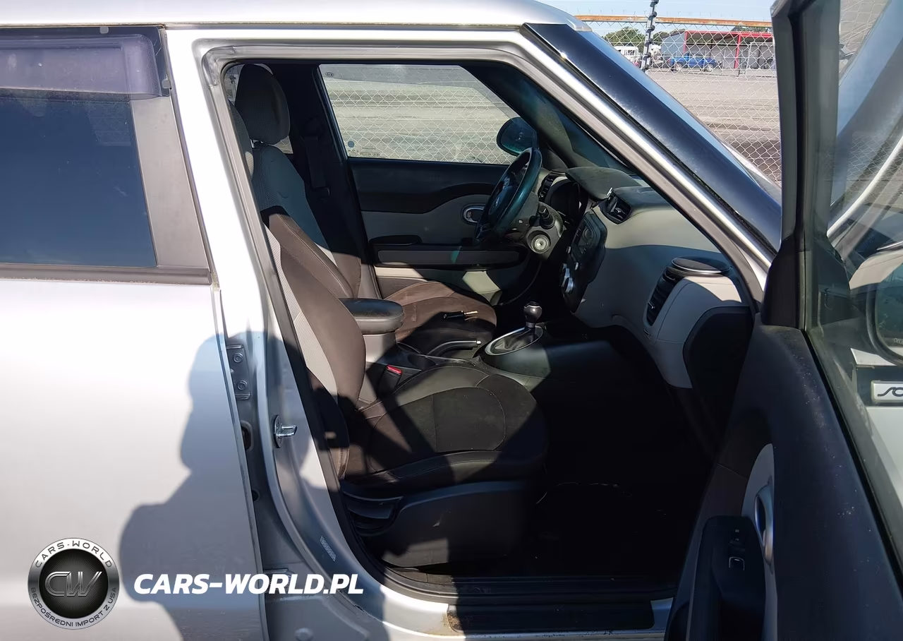 2017 Kia Soul VIN:KNDJN2A20H7458755 - 5