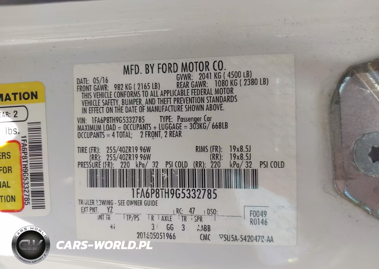 2016 Ford Mustang Ecoboost VIN:1FA6P8TH9G5332785 - 9