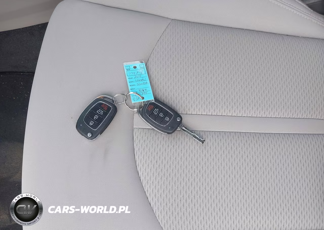 2019 Hyundai Sonata Eco VIN:5NPE24AA5KH774278 - 11