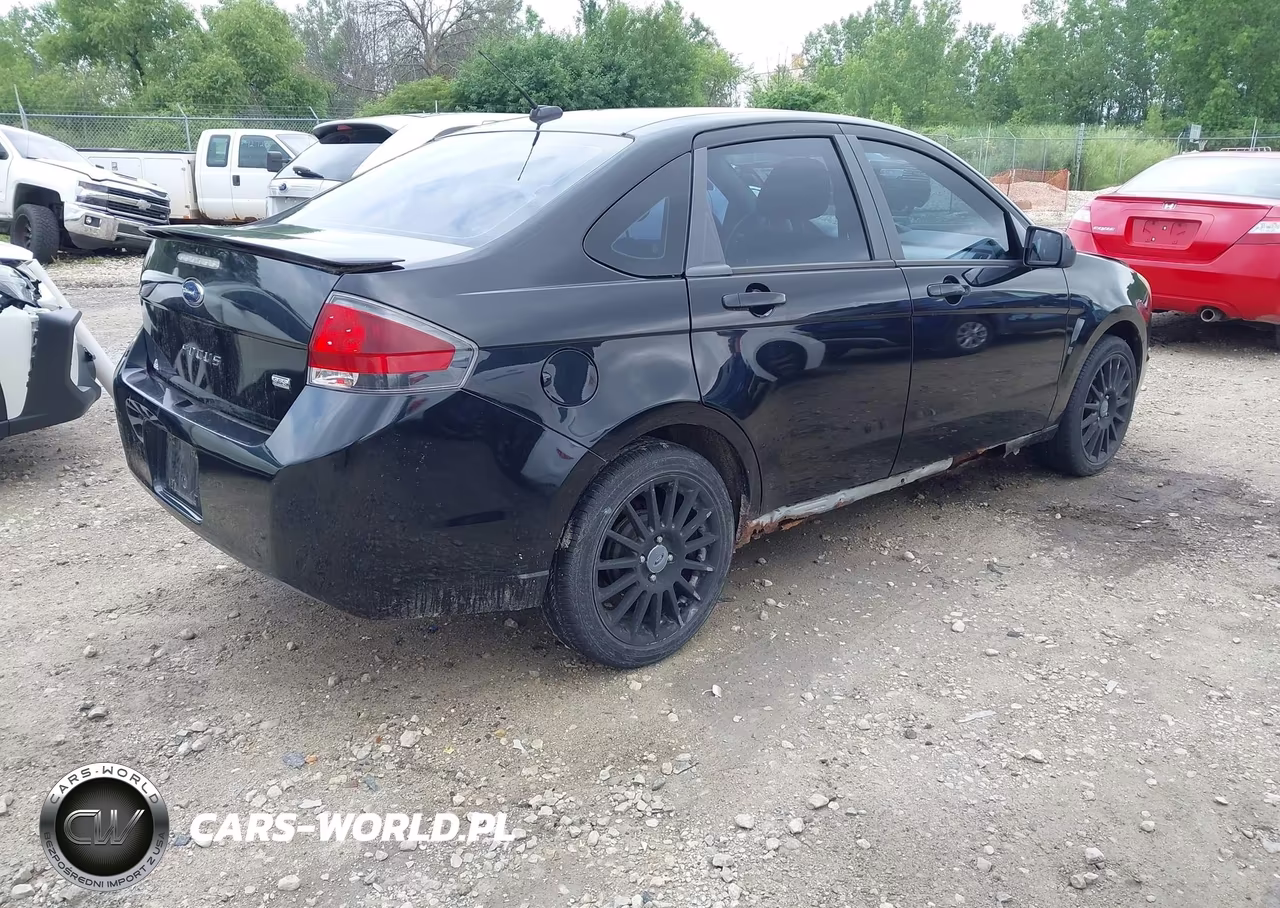 2010 Ford Focus Ses VIN:1FAHP3GNXAW165060 - 4