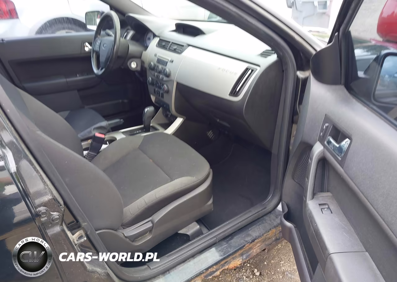 2010 Ford Focus Ses VIN:1FAHP3GNXAW165060 - 5