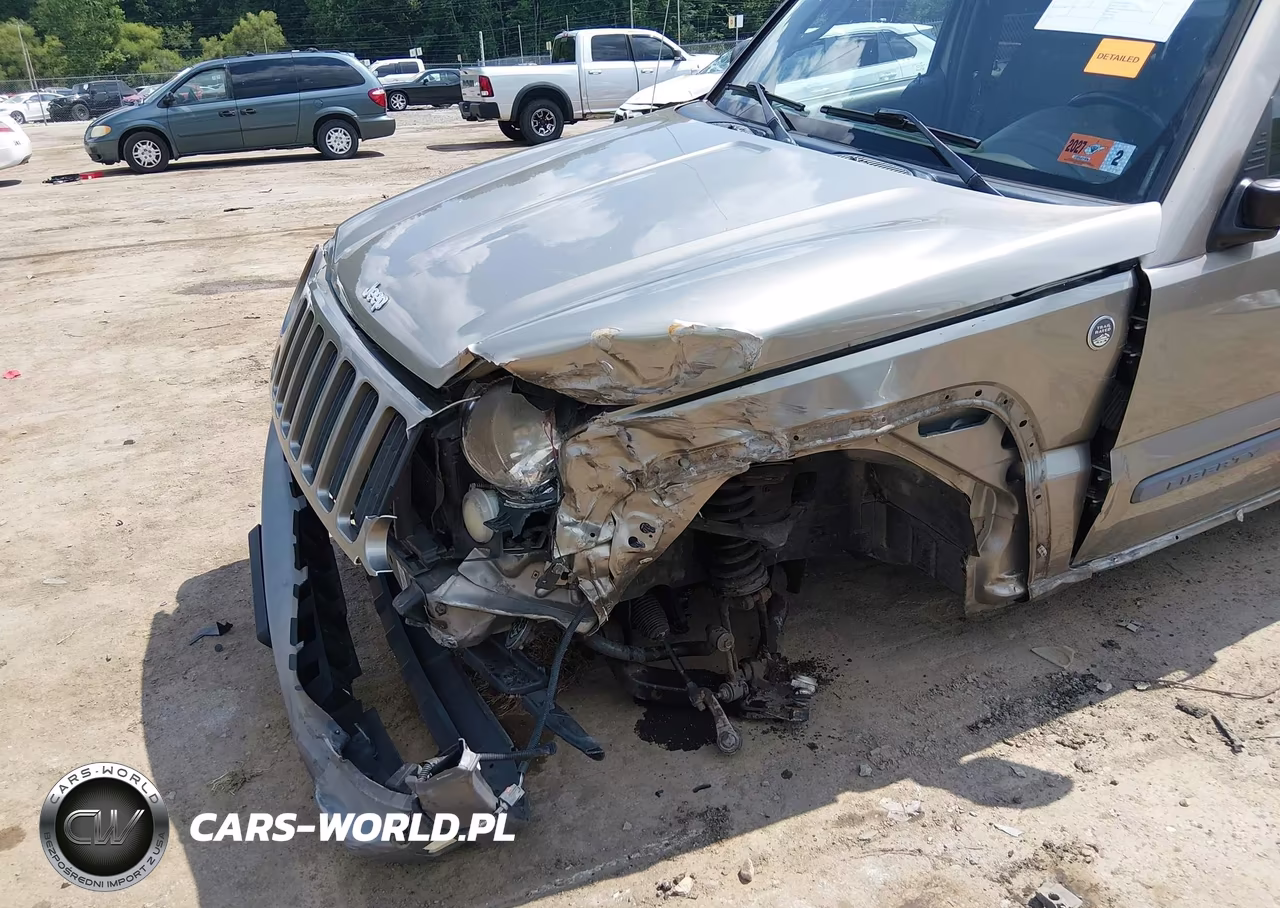 2005 Jeep Liberty Sport VIN:1J4GL48K35W698430 - 6