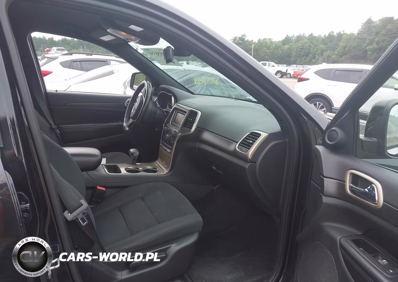 2015 Jeep Grand Cherokee Laredo VIN:1C4RJFAG2FC838623 - 5