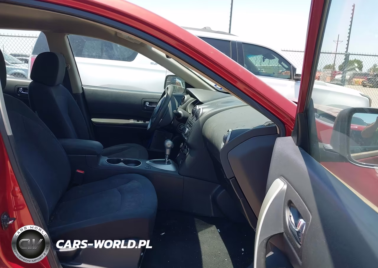 2015 Nissan Rogue Select S VIN:JN8AS5MT4FW159422 - 5