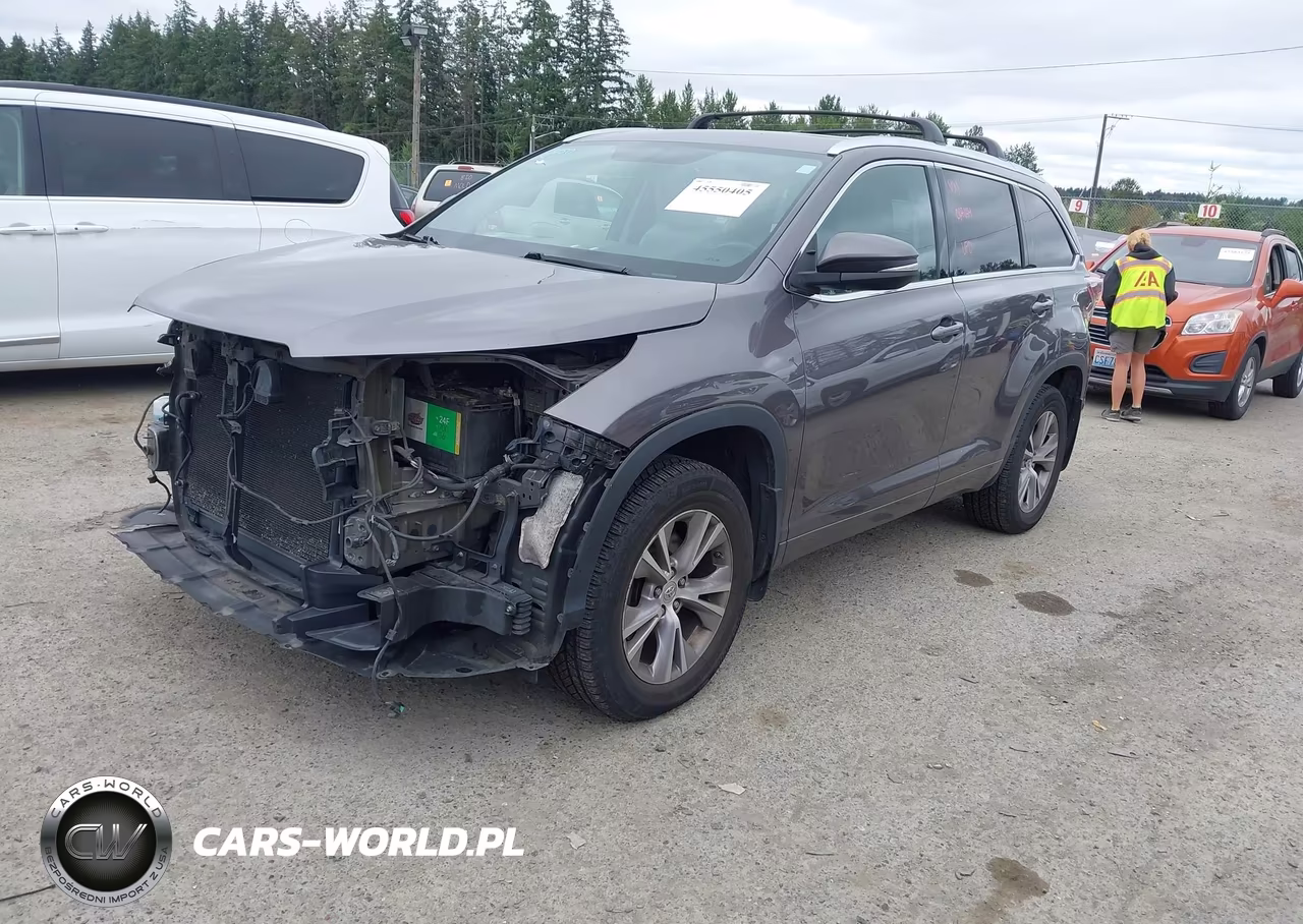 2015 Toyota Highlander Xle V6 VIN:5TDJKRFH5FS211734 - 2