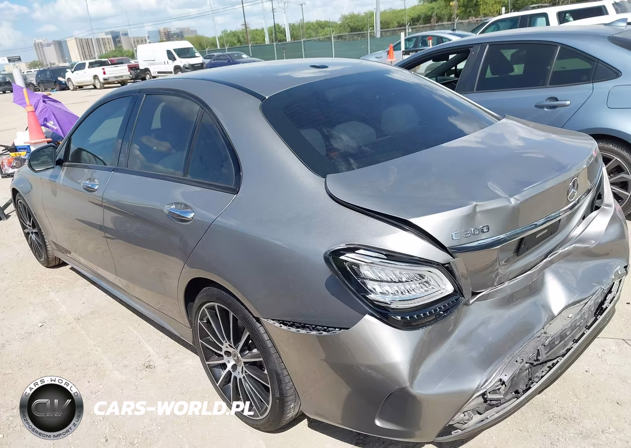 2019 Mercedes-Benz C 300 VIN:55SWF8DB8KU312010 - 3