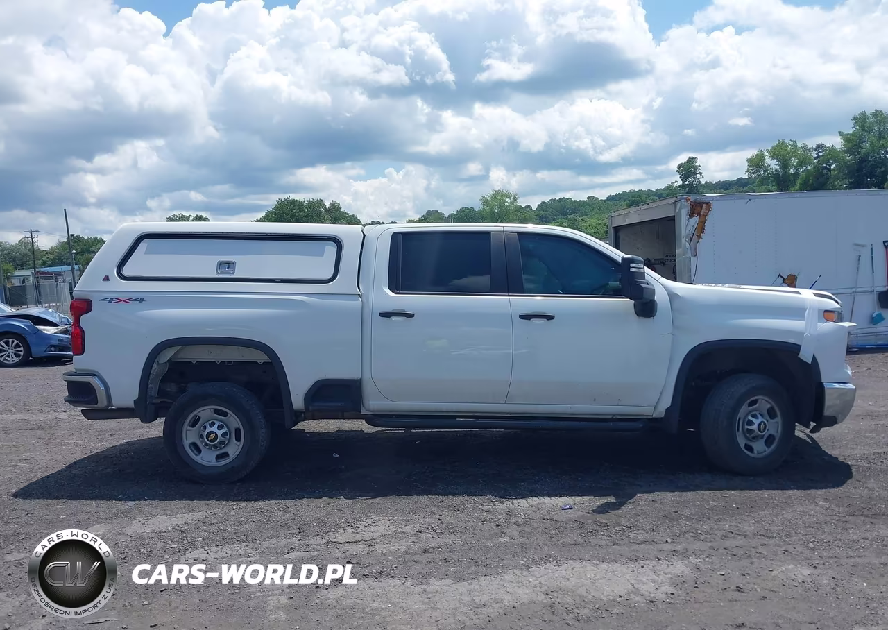 2024 Chevrolet Silverado 2500Hd 4Wd Standard Bed Work Truck VIN:1GC4YLE72RF137193 - 13
