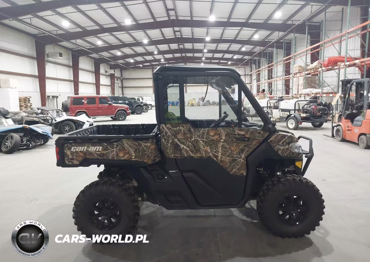2025 Can-Am Defender Limited Cab Hd10 VIN:3JBUVAX48SK000733 - 12