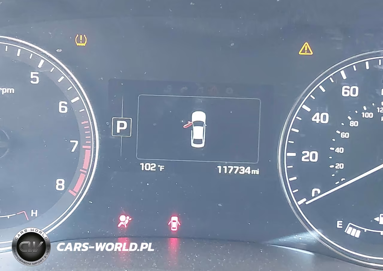 2015 Hyundai Genesis 3.8 VIN:KMHGN4JE0FU076798 - 15