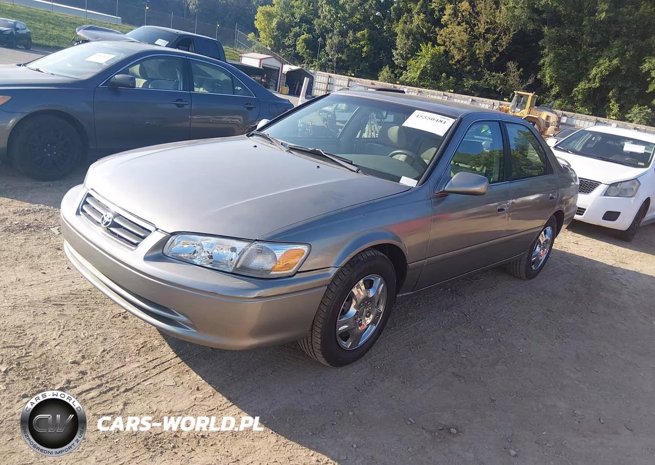2001 Toyota Camry Le VIN:4T1BG22K61U061910 - 2