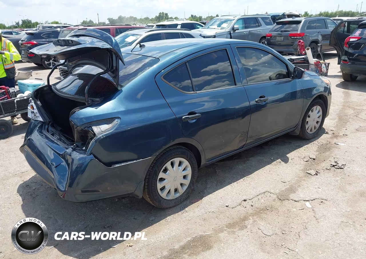 2016 Nissan Versa 1.6 S+ VIN:3N1CN7AP1GL916639 - 4